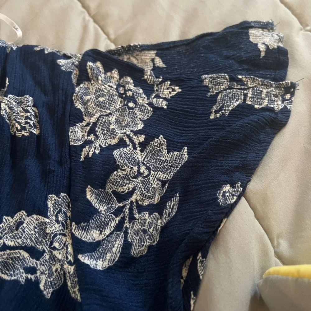 Lulu's Navy Blue Floral Maxi Dress - Picture 4 of 4